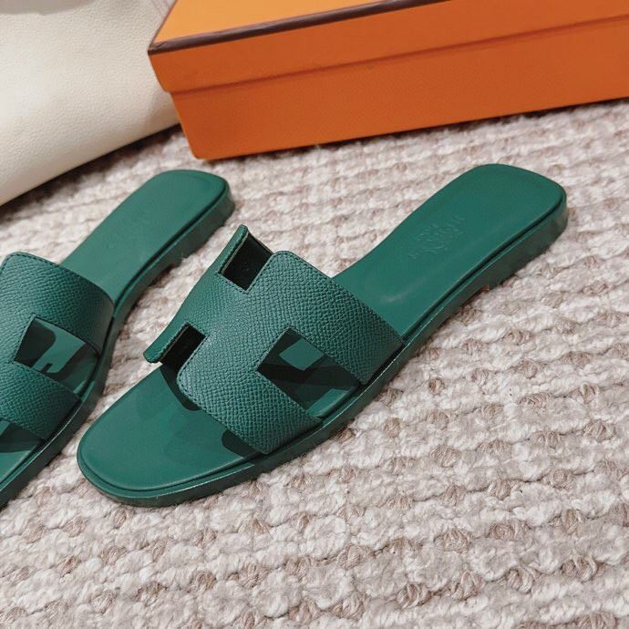 Hermes Slippers